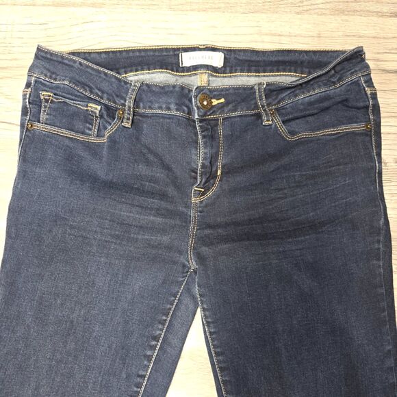 Bullhead Black Label Dark-Wash Stretch Skinny Jeans Size 13 - Picture 2 of 7